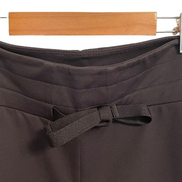 Athleta Metro Downtown Shorts Black Size Small - Picture 3 of 10